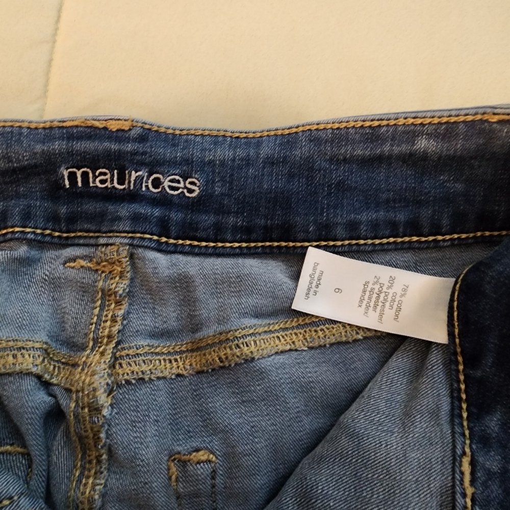 Maurices Capri 6